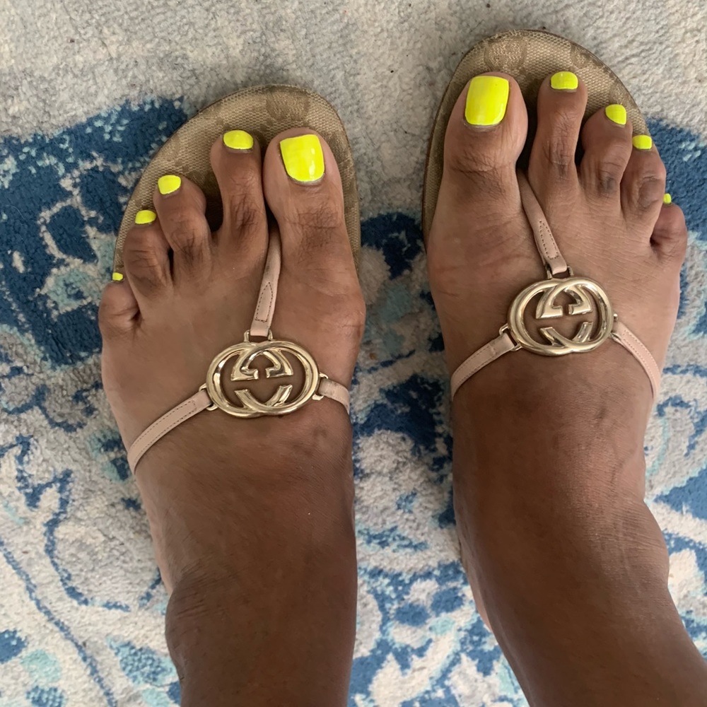 Gucci double G sandals - Picture 2 of 9